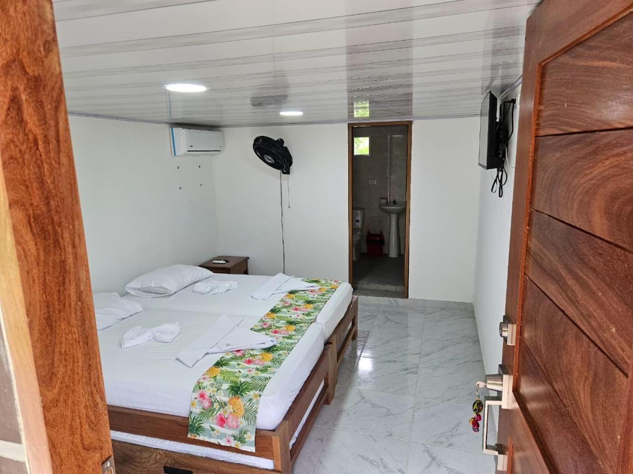Hotel Nuquimar Luaran gambar
