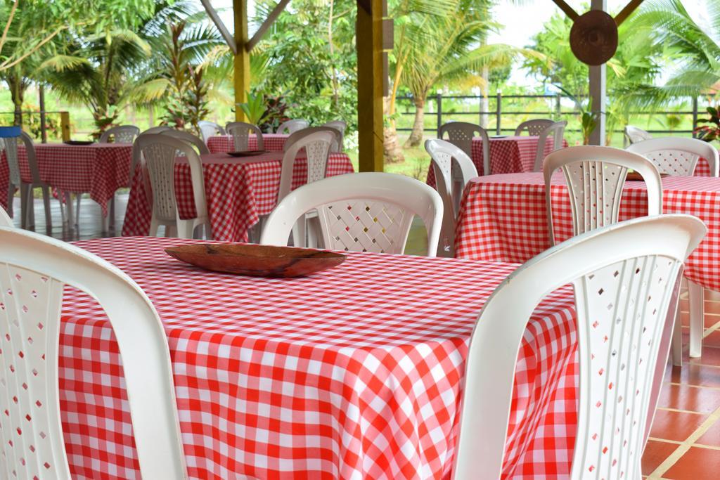 Hotel Nuquimar Luaran gambar